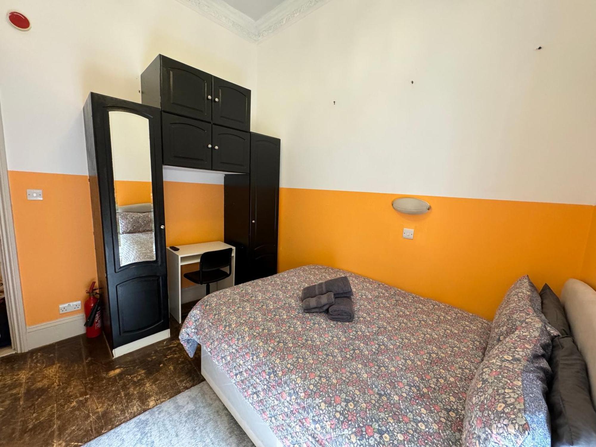 Central, Compact And Fashion Flat For 4 People With Breakfast In Kensington Zone 1 런던 외부 사진
